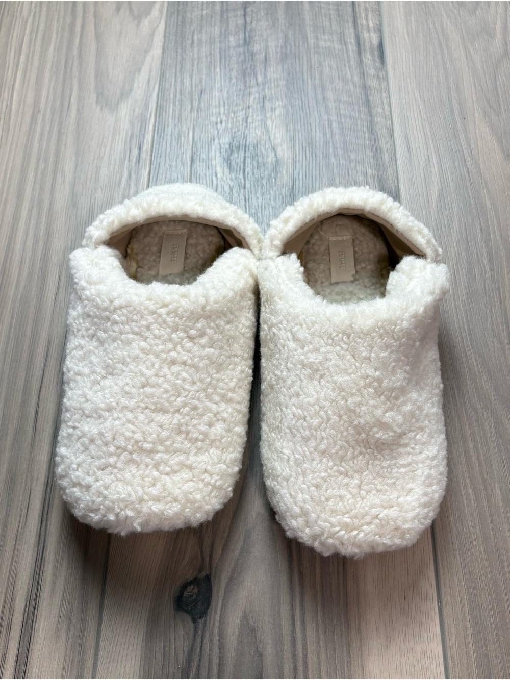 🐑 SKIMS Teddy Mule Slippers Marble Off White Cream Cozy Slip On Size 37 NWOT ✨
